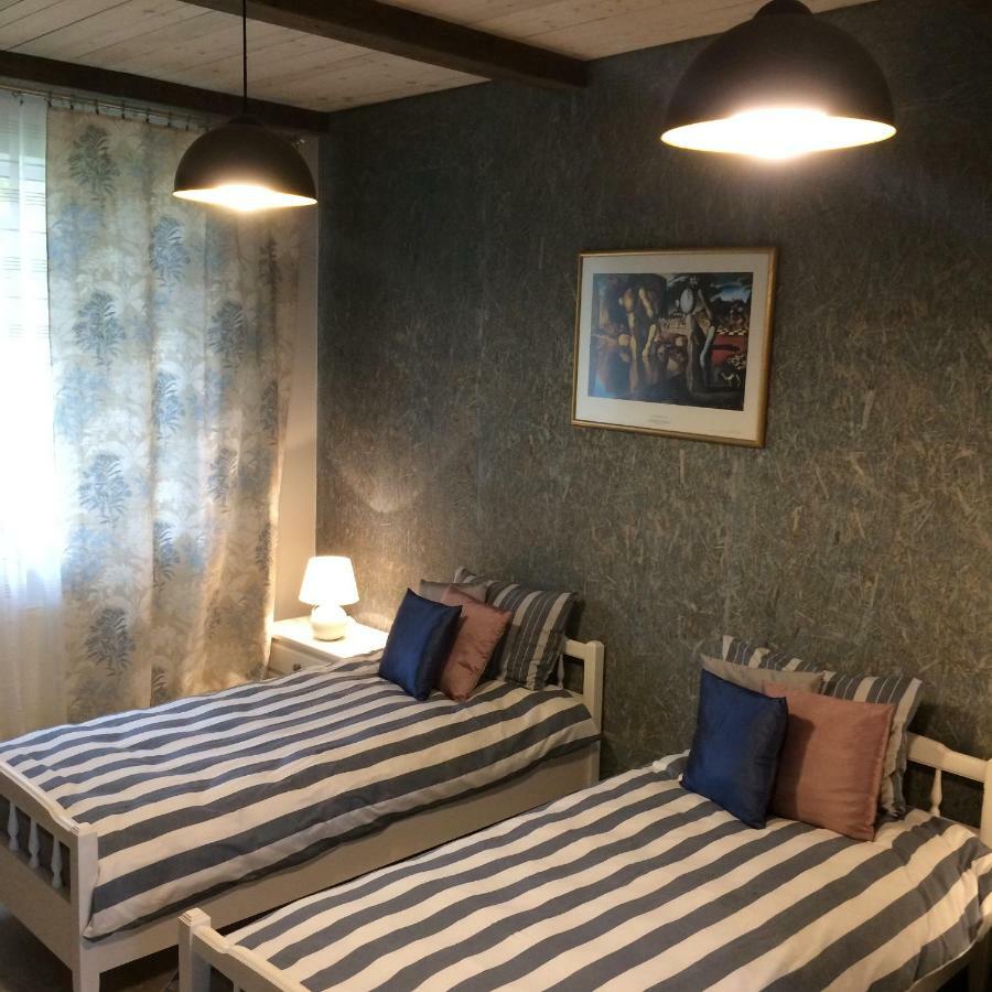 Dzirnavinas Motel Biksti Kültér fotó
