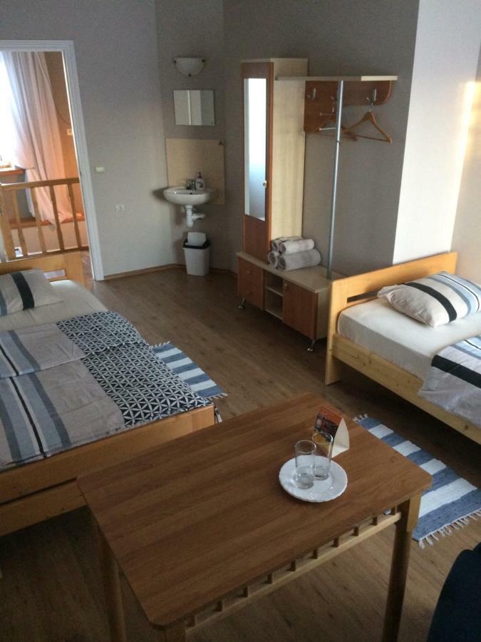 Dzirnavinas Motel Biksti Kültér fotó